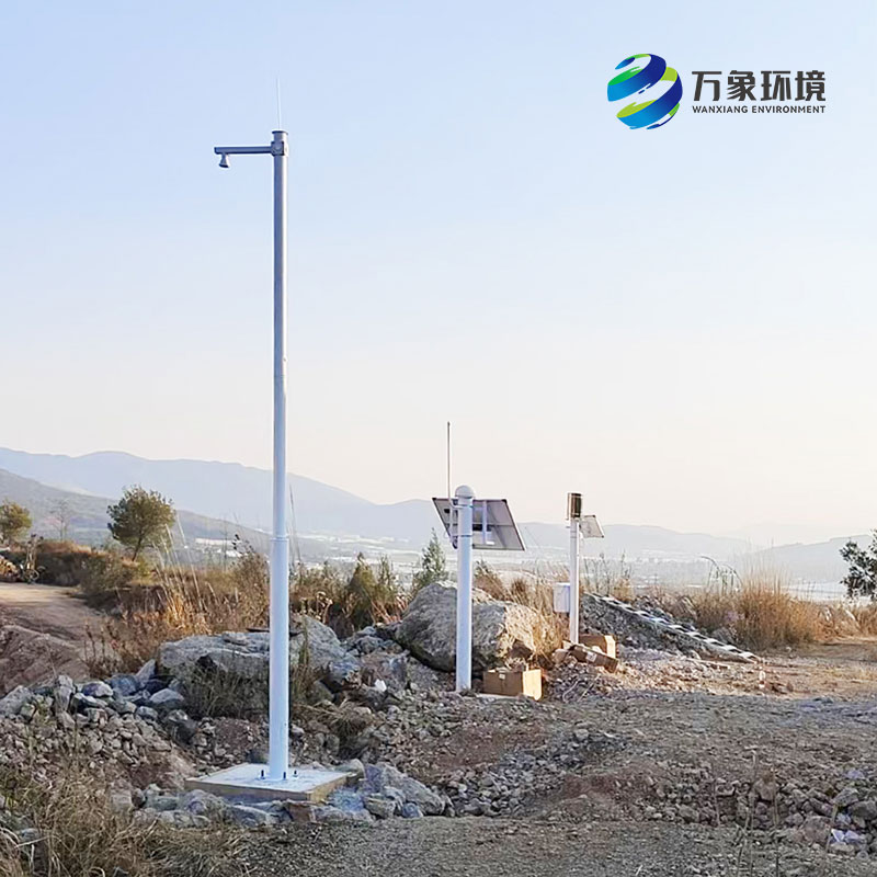 水文+GNSS位移監(jiān)測站+雨量監(jiān)測站